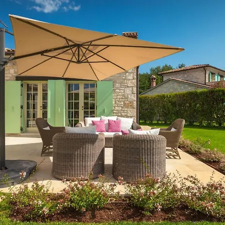 Lavanda Villa