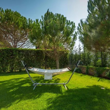 Lavanda Villa *