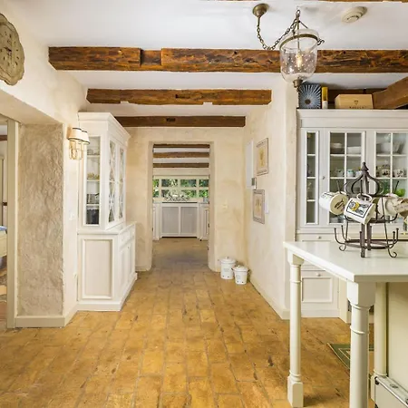 Lavanda Villa Tinjan