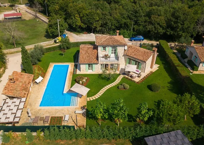 Lavanda Villa Tinjan