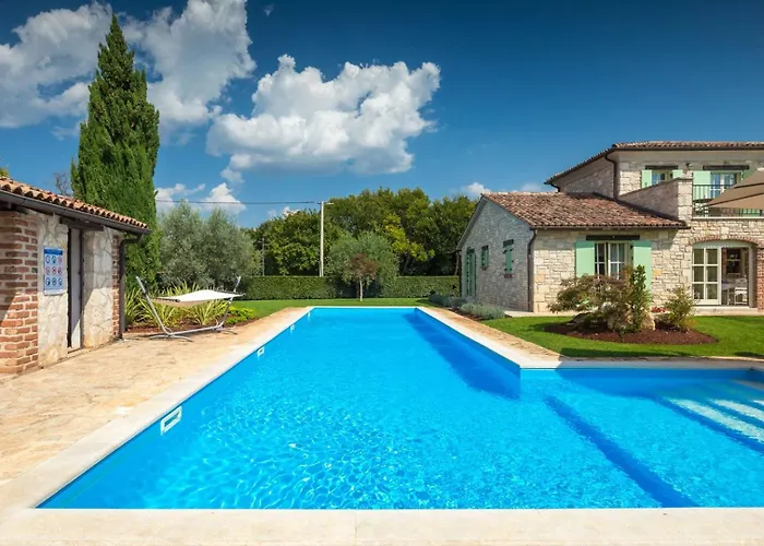 Lavanda Villa Tinjan